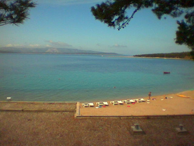 2 km beach