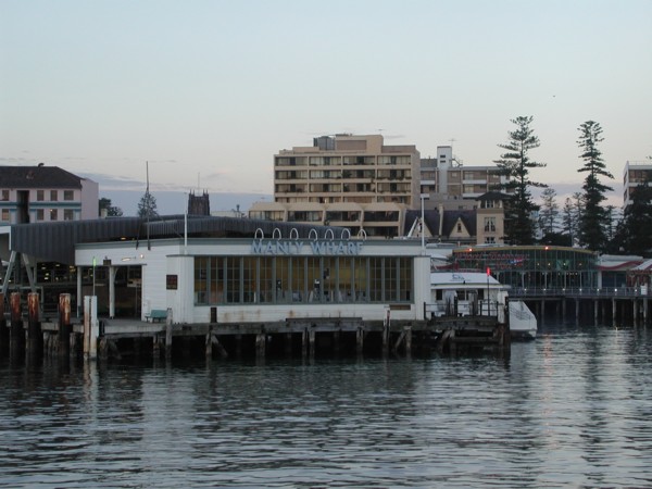 manly_wharf2.jpg